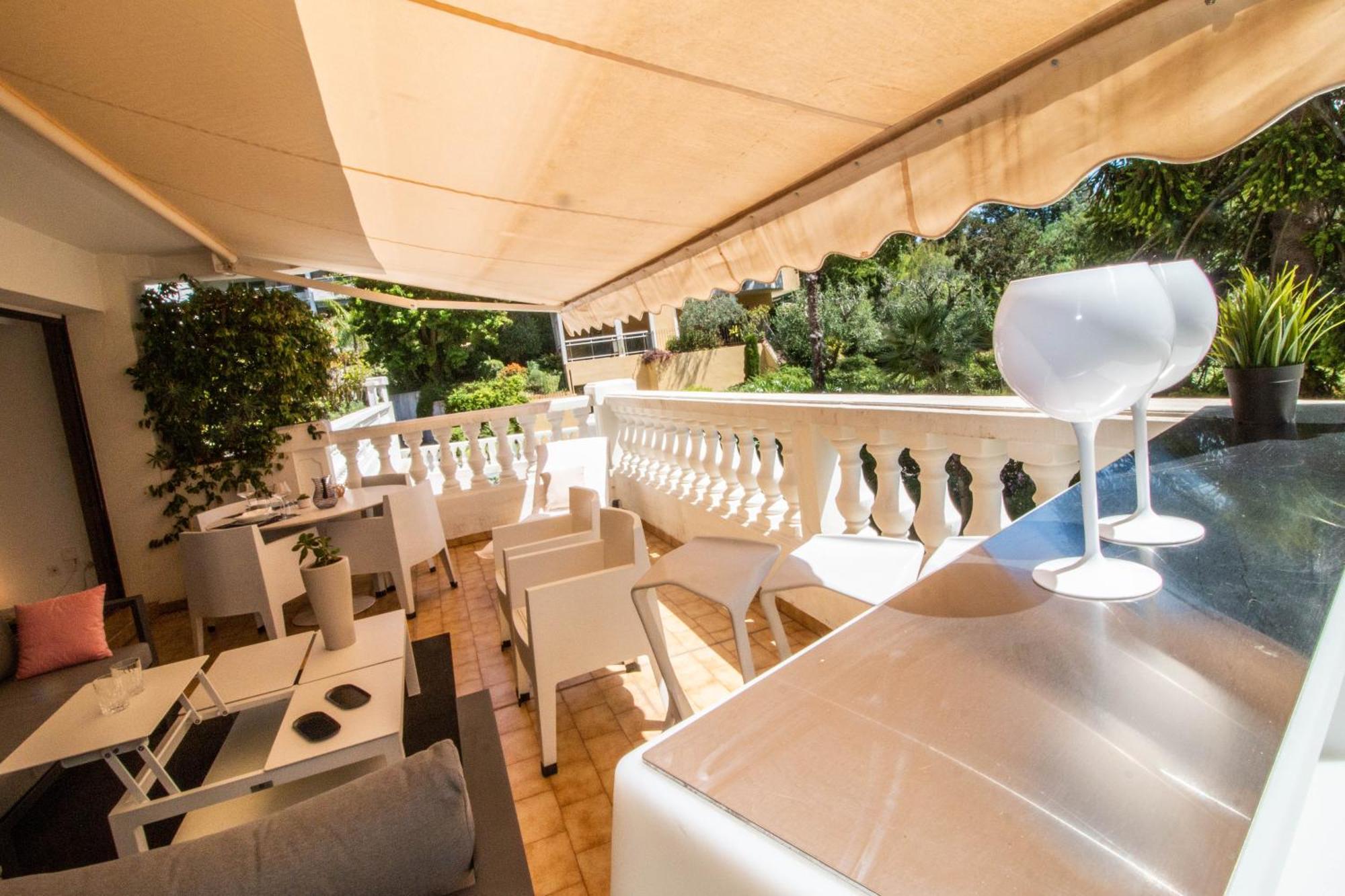 Calme Absolu, Elegant Et Arbore Avec Piscine * Cannes