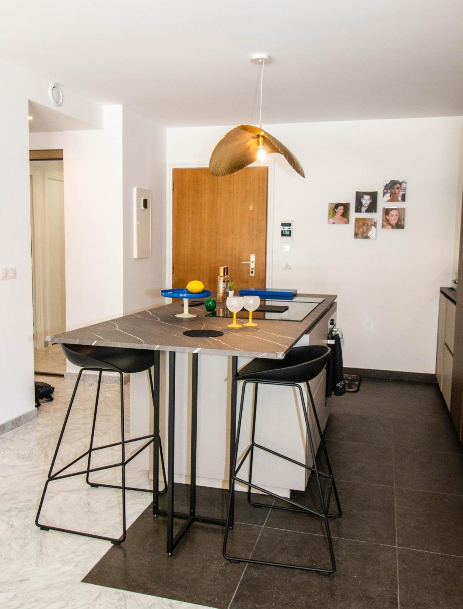 Appartement Calme Absolu, Elegant Et Arbore Avec Piscine